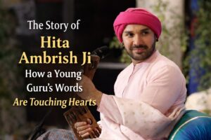 Hita Ambrish Ji delivering a spiritual discourse during katha, young guru from Vrindavan known for inspiring teachings and devotional talks.